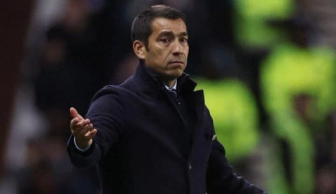 Van Bronckhorst’un İstanbul'a geliş saati belli oldu!