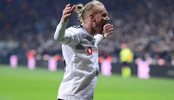 Vida, Beşiktaş'tan ayrılacak mı? Menajeri, canlı yayında açıkladı!
