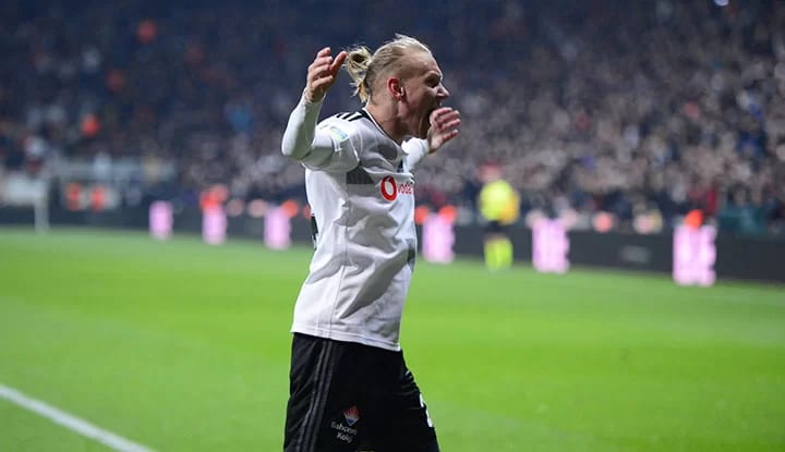 Vida'dan dünya yıldızına çağrı! "Beşiktaş'a gel"