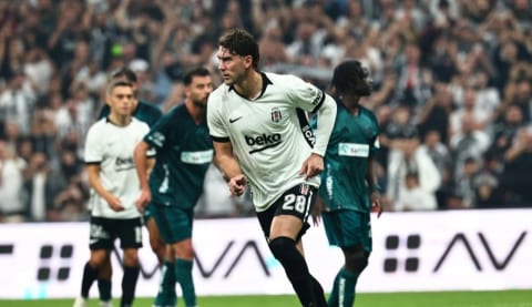 Vlahovic’ten rekor açıklaması! Orkun Kökçü’ye özel teşekkür