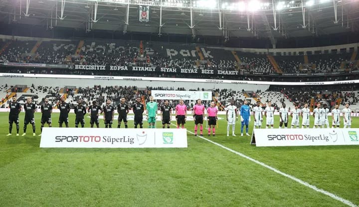 Vodafone Park'ta büyük protesto