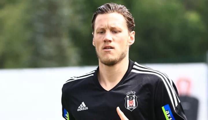 Weghorst’tan Mario Gomez açıklaması! “ Başka bir oyuncu ile kıyaslanmayı sevmem”
