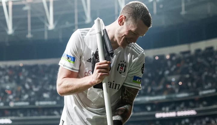 Wout Weghorst maç sonrası konuştu! "Cenk Tosun gibi kaliteli oyuncular olmasını severim"
