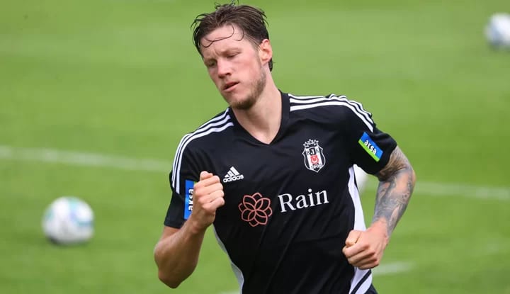 Wout Weghorst sabah antrenmanına katıldı!