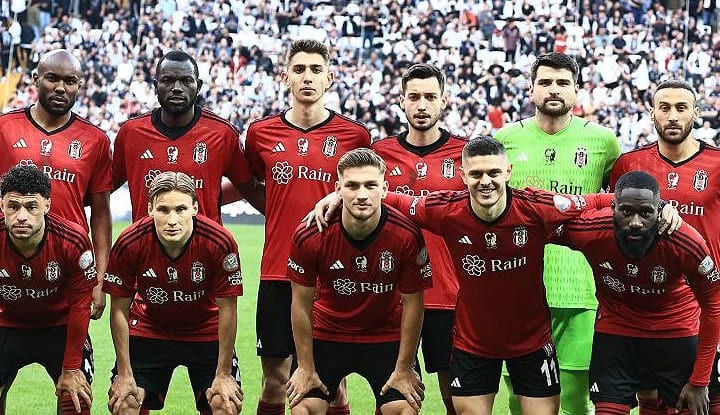 Yazarlardan Beşiktaş yorumları!