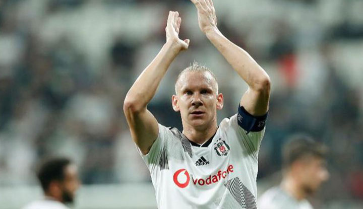 Beşiktaş, Vida'ya kararını bildirdi! İşte gelişmeler...