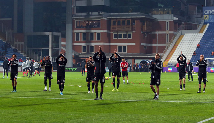 Skandal karar! Faul verilmedi, gol kararı çıktı!
