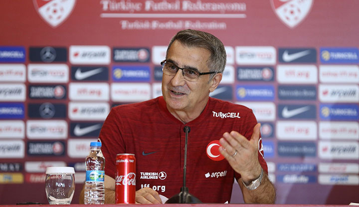 Şenol Güneş, Vodafone Park'ta!