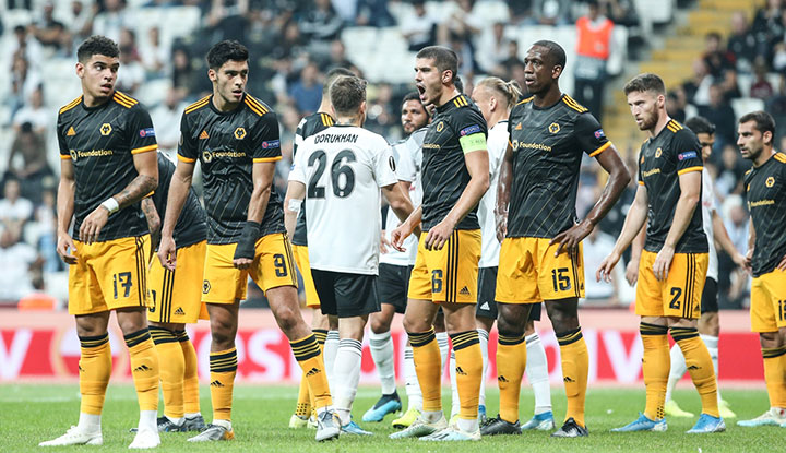 "Gelecek sezon bu Premier Lig takımından 3-4 oyuncu..."