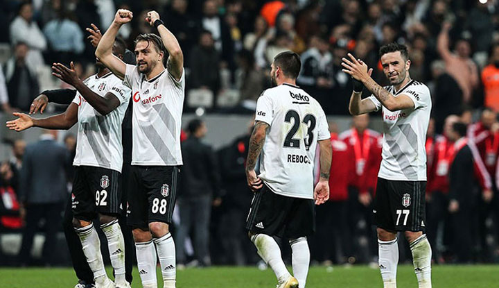 Beşiktaş'ta Antalyaspor maçı kadro arayışı! İşte son gelişmeler...