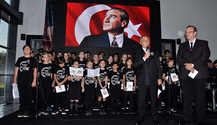 Başkan Çebi, BJK KABATAŞ VAKFI Okulları’nda düzenlenen Atatürk’ü Anma Töreni'ne katıldı!