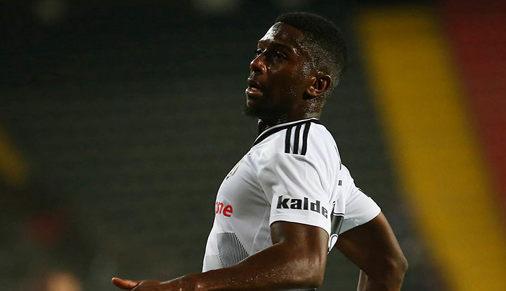 Beşiktaş'ta Diaby kadrodan çıkarıldı!
