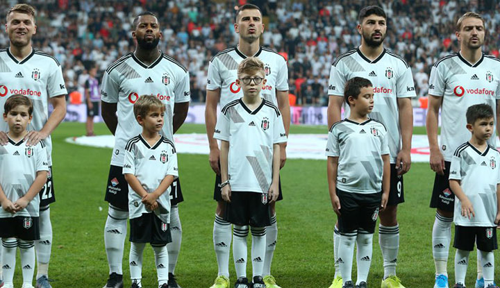 Caner Erkin, 5 sezon sonra! İkisi birden geldi!