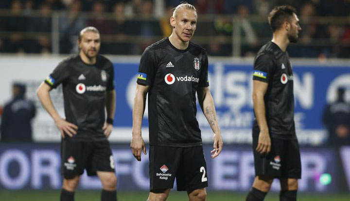 Beşiktaş'ta yabancı futbolculara Corona virüsü engeli