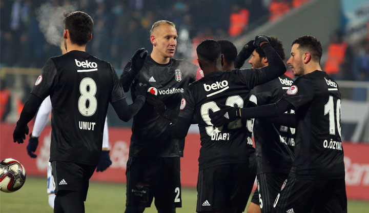 Beşiktaş, 2020 yılının ilk resmi maçında mağlup oldu!