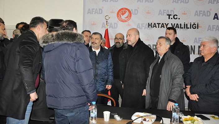 Ahmet Nur Çebi, Hatay'da AFAD merkezini ziyaret etti!