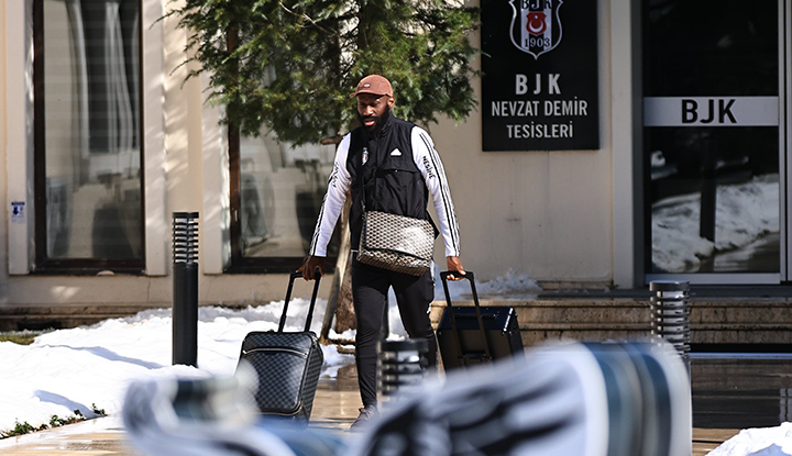 Beşiktaş Antalya'ya gitti