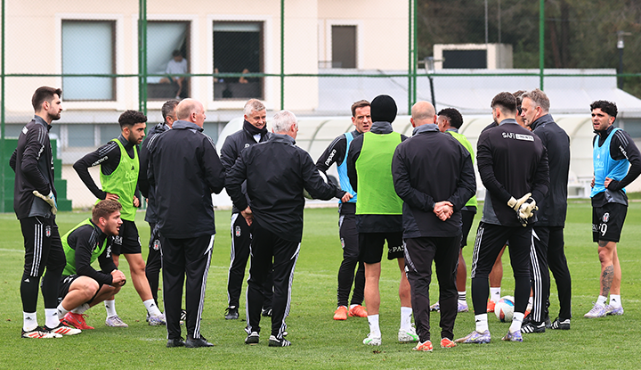 Beşiktaş, Başakşehir maçı hazırlıklarına devam etti