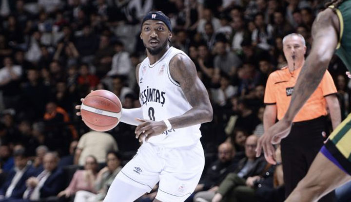 Beşiktaş Emlakjet kendi evinde galip!