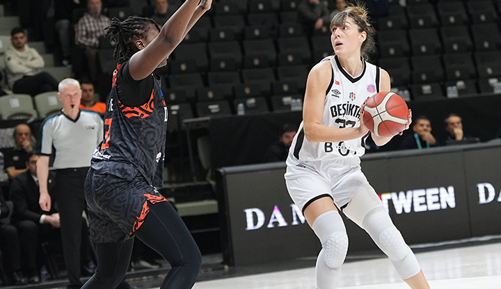 Beşiktaş evinde kaybetti