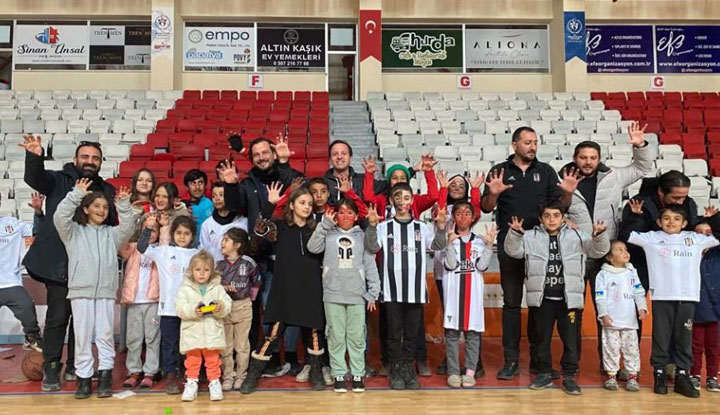 Beşiktaş Futbol Akademisi'nden alkışlanan hareket!