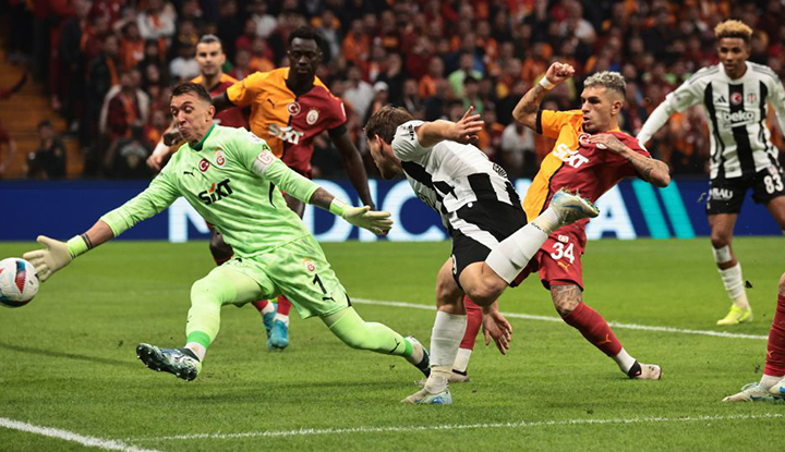 Beşiktaş-Galatasaray maçının muhtemel 11'leri belli oldu!