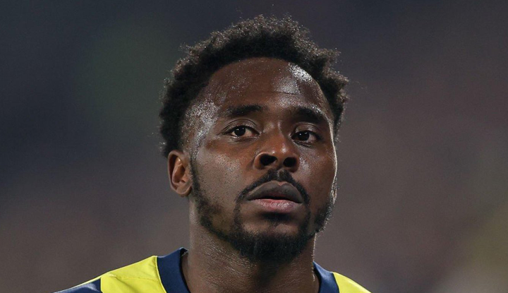 Beşiktaş ile Osayi-Samuel arasındaki maaş çıkmazı!