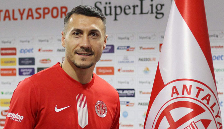 Beşiktaş, Jahovic için teklif yaptı mı?Antalyaspor'dan resmi açıklama geldi!