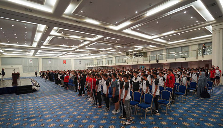 Beşiktaş JK Spor Okulları futbol kampının kapanış töreni yapıldı
