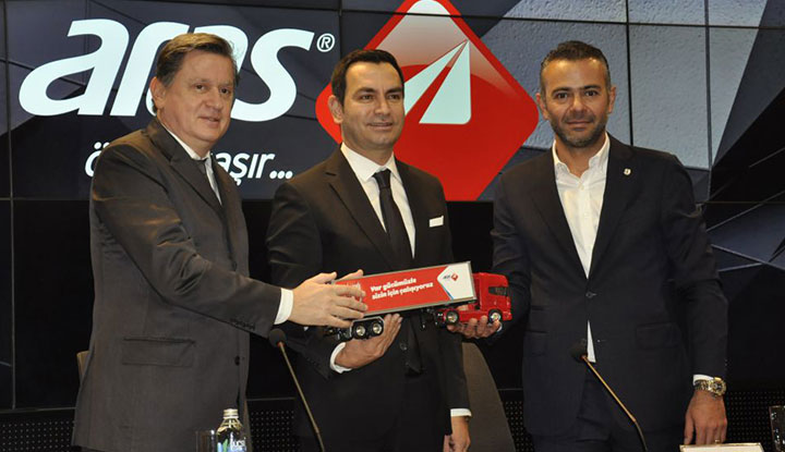 Beşiktaş Kulübü ile Aras Kargo, sponsorluk anlaşması imzaladı