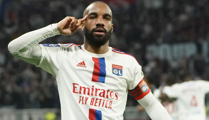 Beşiktaş, Lacazette için harekete geçti!