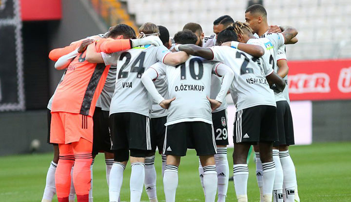 "Beşiktaş, liderliği de şampiyonluğu da hak ediyor"
