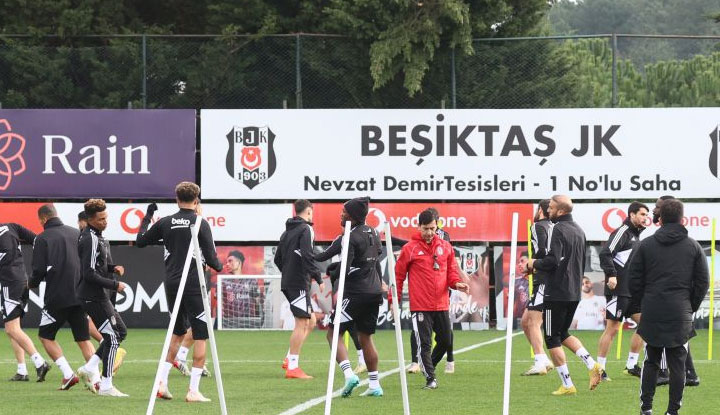 Beşiktaş, salon ve saha çalışması yaptı!