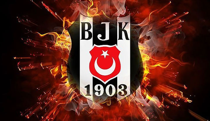 Beşiktaş taraftarından maçın sonunda yönetime çağrı