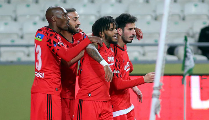 Beşiktaş, Türkiye Kupası'nda yarı finalde!