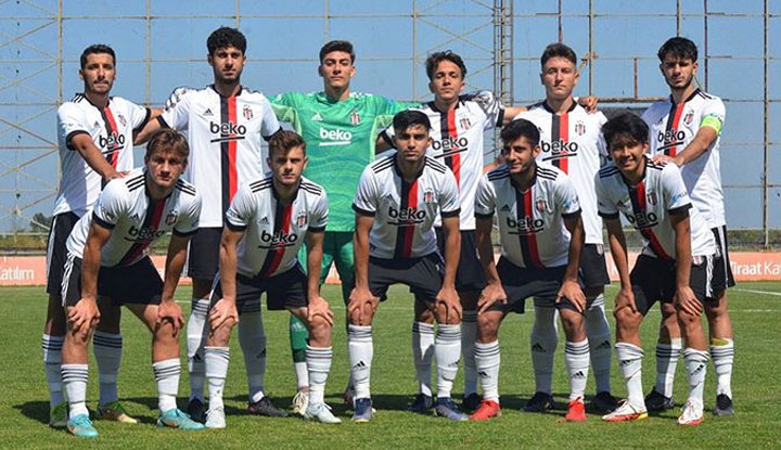 Beşiktaş U-19 Akademi Takımı, Medipol Başakşehir ile berabere kaldı