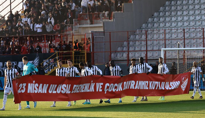 Beşiktaş, Ümraniyespor deplasmanından 3 puan ile döndü!