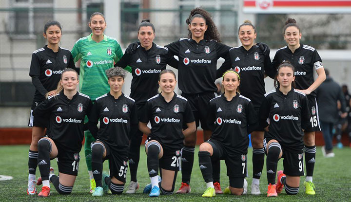 Beşiktaş Vodafone'un maçına erteleme