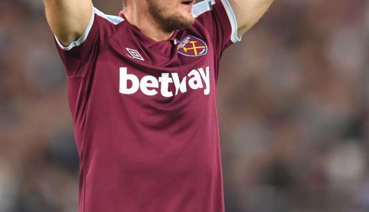 Beşiktaş, West Ham United'ın sağ bekini listesine ekledi!
