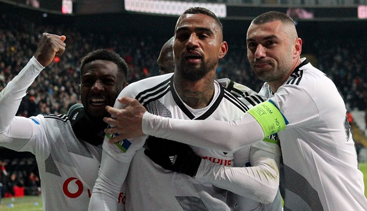 Beşiktaş yönetimi, ayrılık kararını Boateng'e bildirdi!