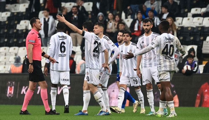 Beşiktaş yönetiminden, futbol takımına motivasyon!