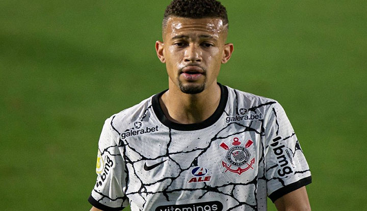 Beşiktaş'a Brezilyalı stoper!