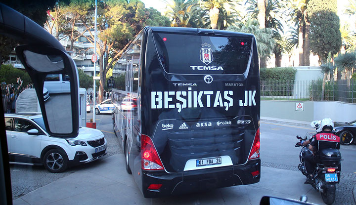 Beşiktaş'a maç öncesi çirkin saldırı