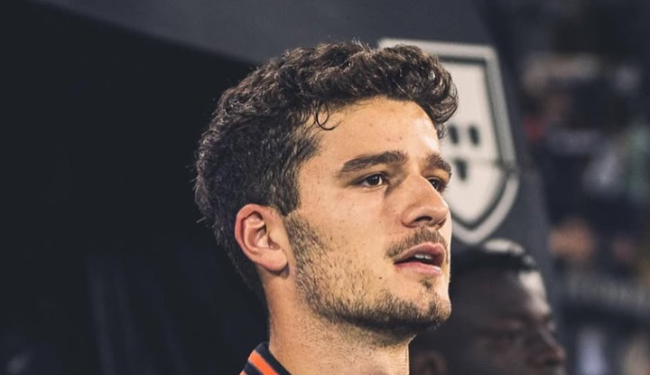 Beşiktaş'a Portekizli ön libero!