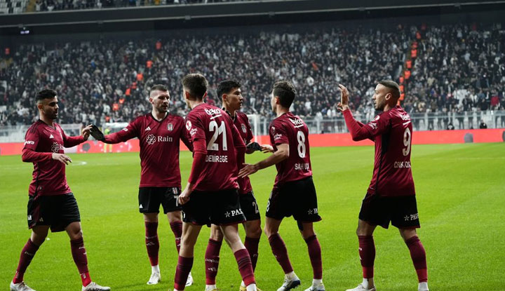 Beşiktaş'ın Adana Demirspor karşısında ilk 11'i belli oldu!