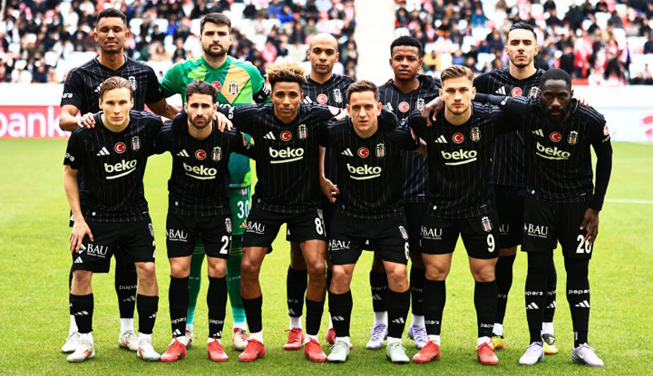 Beşiktaş'ın ilk 11'i belli oldu!