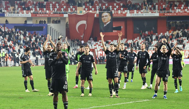 Beşiktaş'ın Kayserispor karşısında ilk 11'i belli oldu!