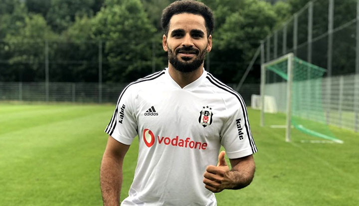 Beşiktaş'ta Douglas kararı