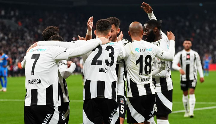 Beşiktaş’ta operasyon başladı! 7 futbolcunun bileti kesildi!