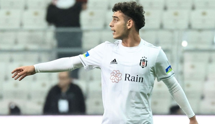 Beşiktaş'ta sakatlık krizi genç isme şans doğurdu!